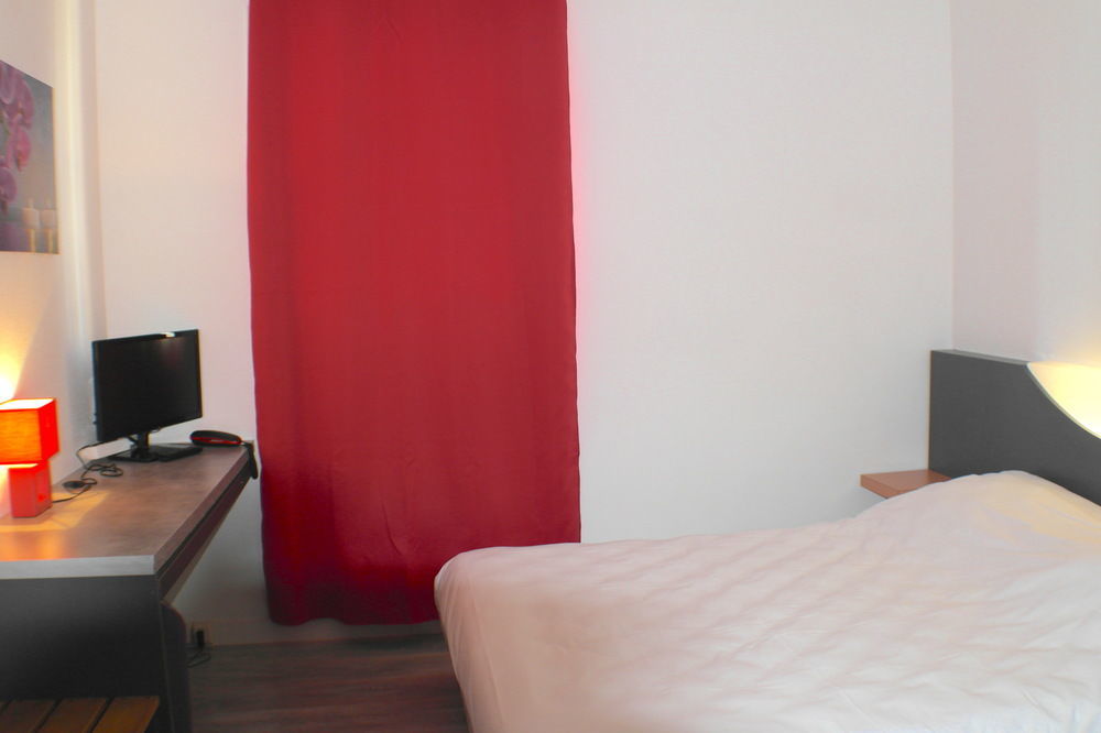 L'Hotel Du Marais Romilly Centre Romilly-sur-Seine Exterior foto